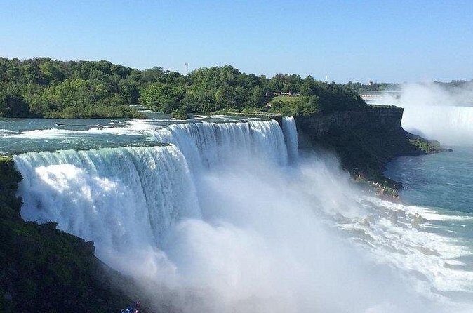 4-Day US East Coast New York, Washington DC, Niagara Falls Tour from Boston - Day 4 at Niagara: Whirlpool Park, Hot Air Balloon at dawn, and Maid of the Mist