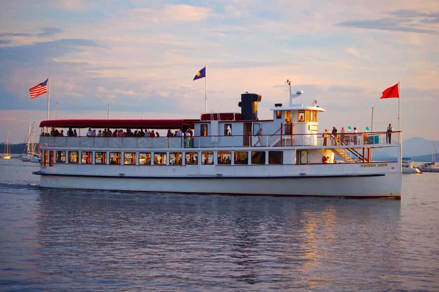 Boston: City Lights Sightseeing Cruise on Classic Boat - Where You Start: Rowes Wharf and a Smooth Boarding Moment
