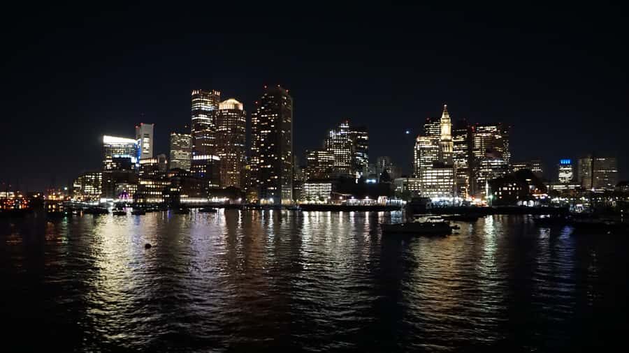 Boston: City Lights Sightseeing Cruise on Classic Boat - Northern Lights Comfort: Top Deck Benches and an Indoor Cabin