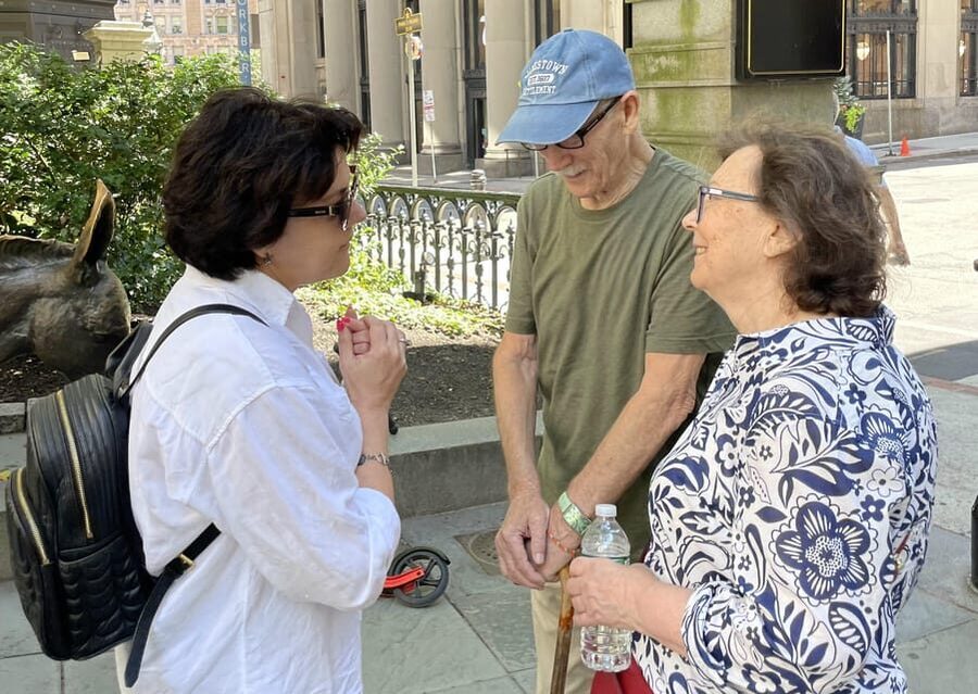 Boston: Freedom Trail Guided Walking Tour in French - Old North Church and Copp’s Hill Terrace: the tour’s emotional landing