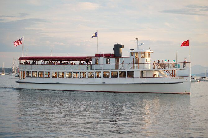 Boston Harbor Brunch Cruise - Getting On Board at 60 Rowes Wharf: What to Expect