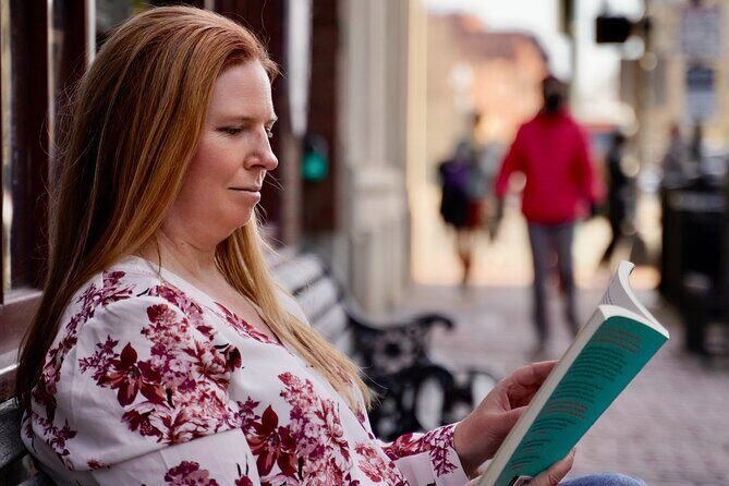 Boston Massachusetts Private Photography Tour - How the Photographer Coaches Your Poses (So You Look Like Yourself)