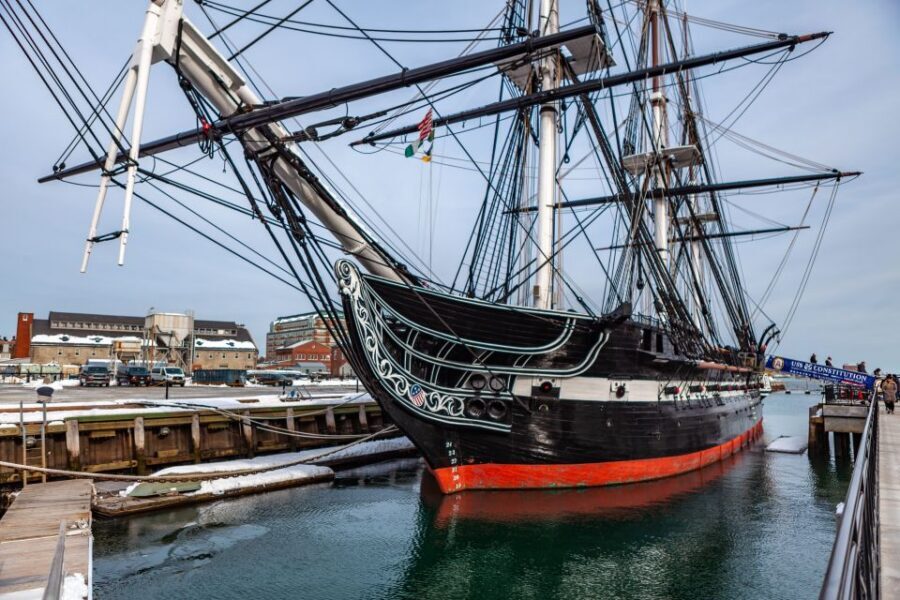 Boston Premium Driving Tour with Boat Cruise and Bunker Hill - The narrated driving tour: the glue between stops