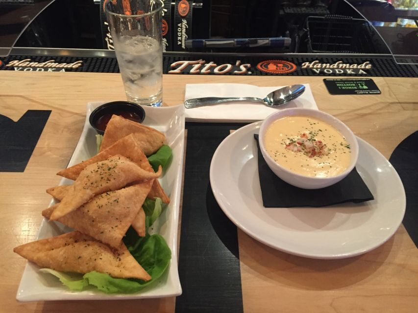 Boston: Seafood Tasting & Historical Walking Tour - Long Wharf and the raw bar: oysters and shrimp with port views