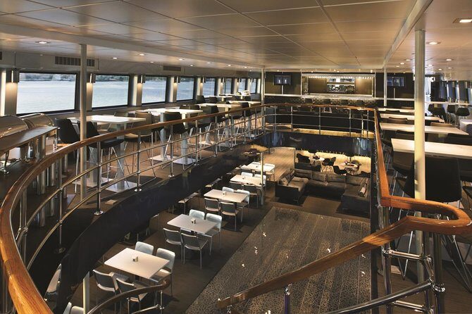Boston Signature Lunch Cruise - The sightseeing route: Tea Party sites, USS Constitution, and Bunker Hill views