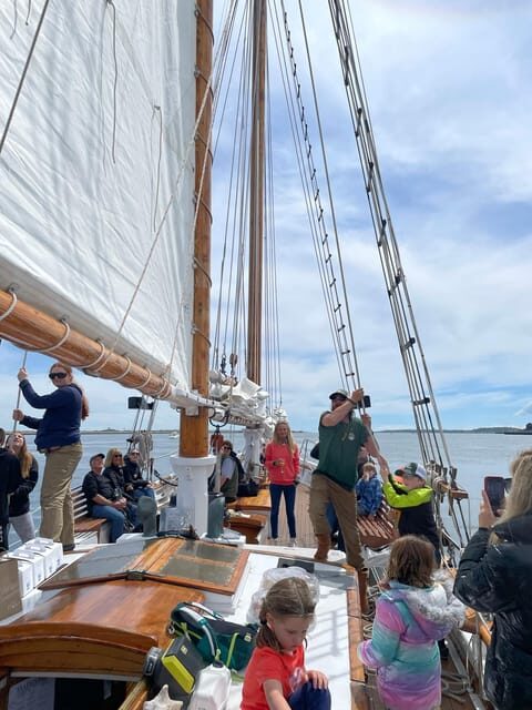 Boston: Sunday Pastry & Prosecco Sail on Boston Harbor - Two Hours, No Stops: Skyline Views Without Detours