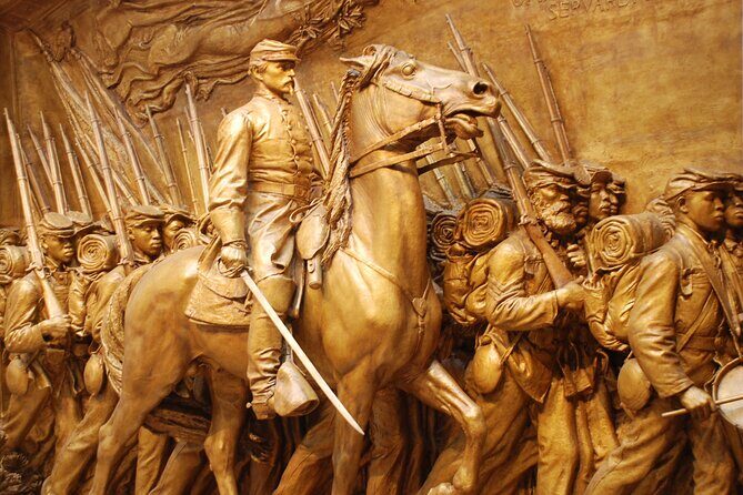 Boston's Freedom Trail: A Revolutionary Walking Tour - Paul Revere House and Old North Church: lanterns, signals, and the midnight narrative