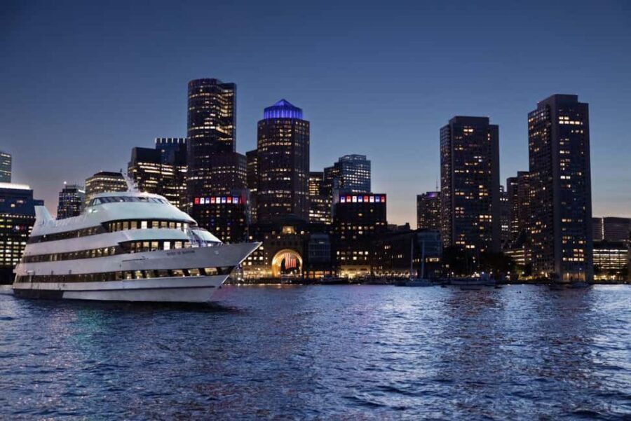 City Cruises Boston: Boston Harbor Lunch or Dinner Cruise - The Spirit of Boston Cruise: the quick reality check