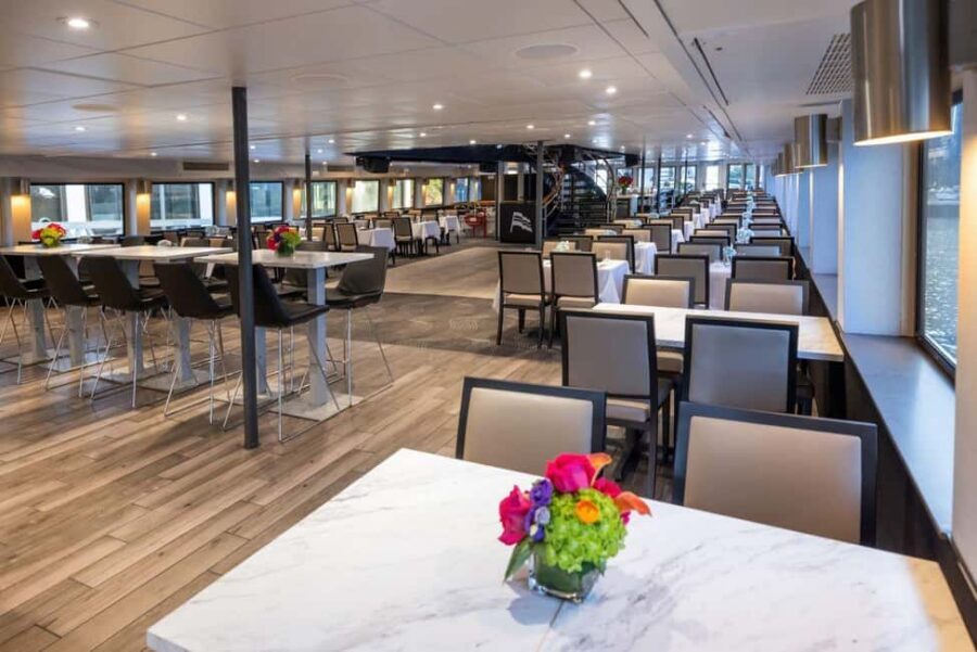City Cruises Boston: Boston Harbor Lunch or Dinner Cruise - Key things to know before you go