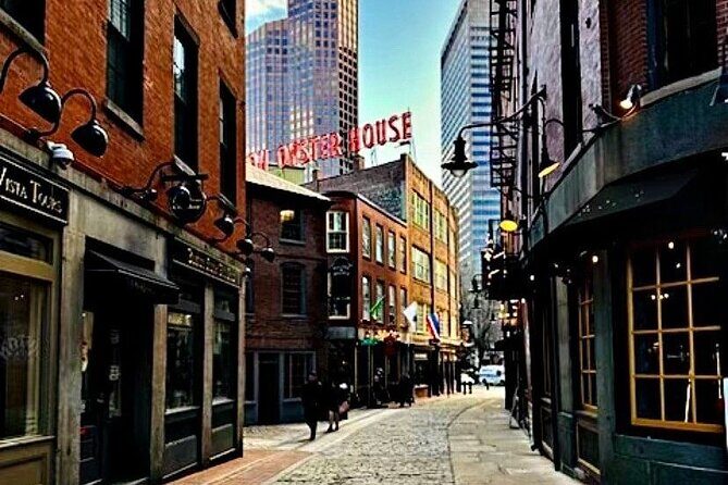 Freedom Trail Experience - What Makes the Guides Matter: Roseli, Sarah, Jeremiah Poope, and Mother Goose