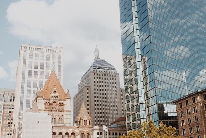 Guided Walking Tour of Copley Square to Downtown Boston Freedom Trail - Beacon Hill Streetscape: Acorn Street Photo Stop, Plus a Useful Detour