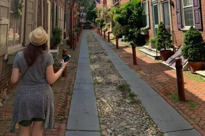 Mysteries on the Move: Scavenger Hunt in Boston - The Route: 1.3 Miles, About 10 Stops, One Passcode After Another