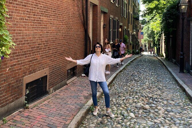 Private Walking Tour from Boston to Beacon Hill Freedom Trail Harborwalk - Beacon Hill on Foot: Lavender Windows, Secret Gardens, and Saint-Gaudens