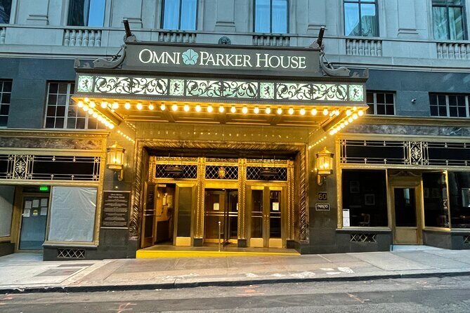 Self-Guided Boston Christmas Tour - Omni Parker and Charles Dickens: where the holiday gets funny