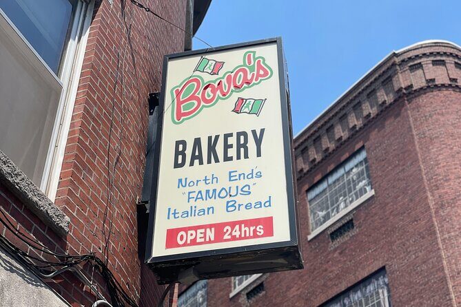 Self Guided "The North End Pizza, Cannoli and Picnic" Solo Walking Tour - Regina Pizzeria: The Brick Oven Detail That Makes It Feel Real