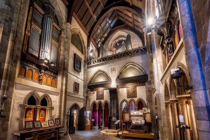 Small Group Day Trip to Salem and Hammond Castle from Boston - Pop culture stops you’ll actually remember: Houdini, Bewitched, and Hocus Pocus vibes