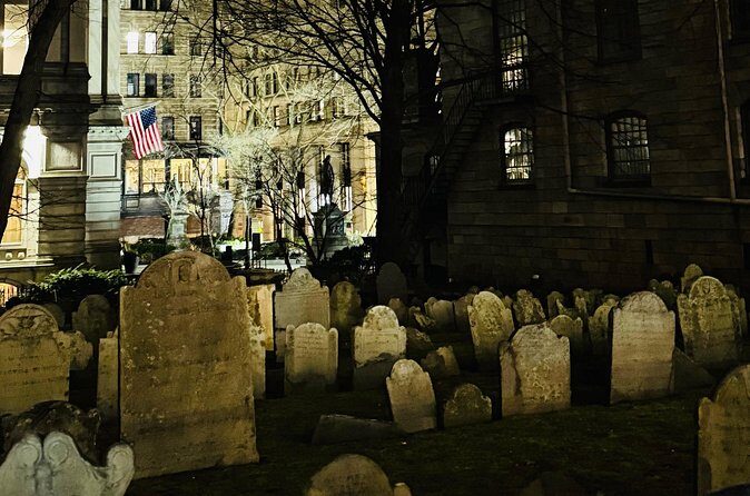 Spirits Of The Dead - A Boston Ghost Tour - Stop 2: King’s Chapel Burying Ground Outside the Gates